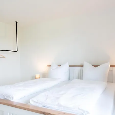 Strandperle * Hasselberg (Schleswig-Holstein)